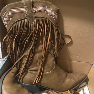 New boots never worn